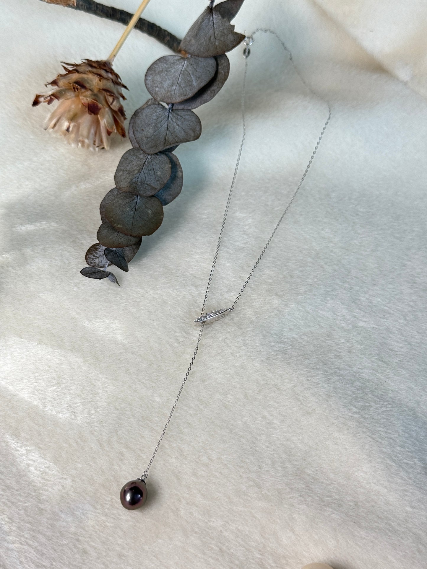 Noirdrop | Adjustable Y Necklace with Tahitian Pearl