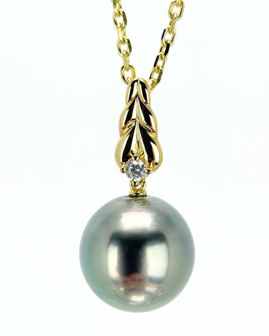 LUMINA | The Flame of the sea Pendant