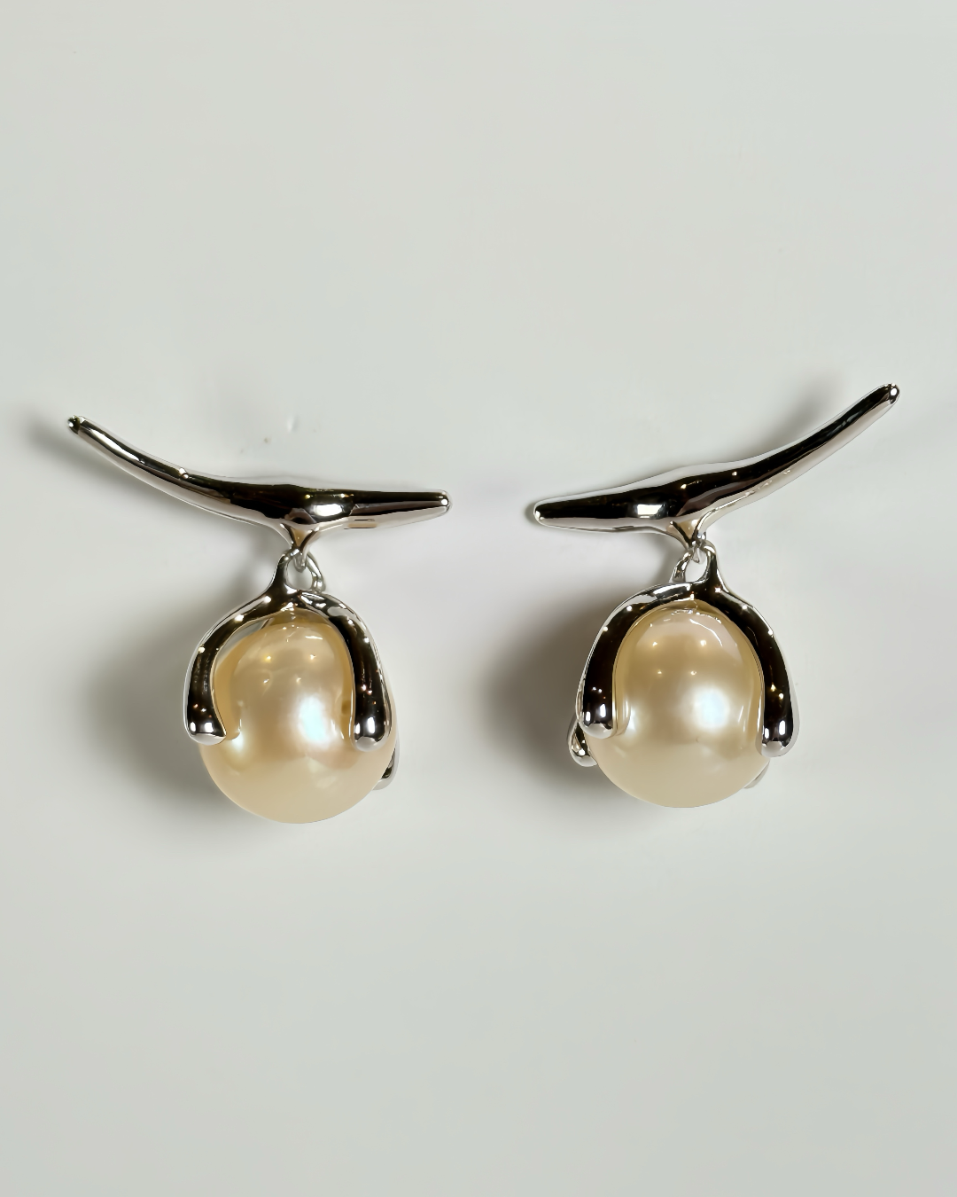 Solenne | Cream-Gold Pearl Stud Earrings