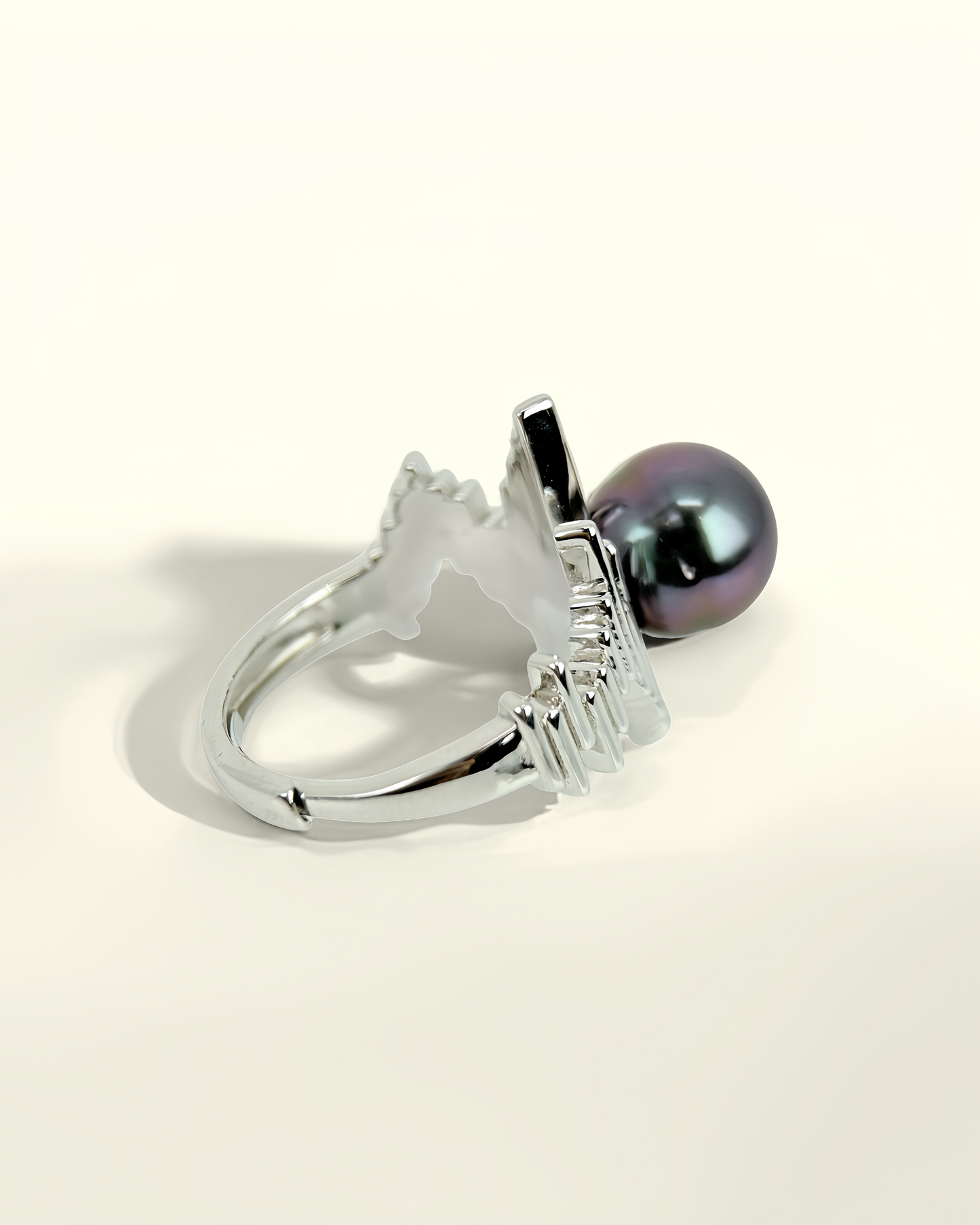 Caelum | Heartbeat Tahitian pearl Ring