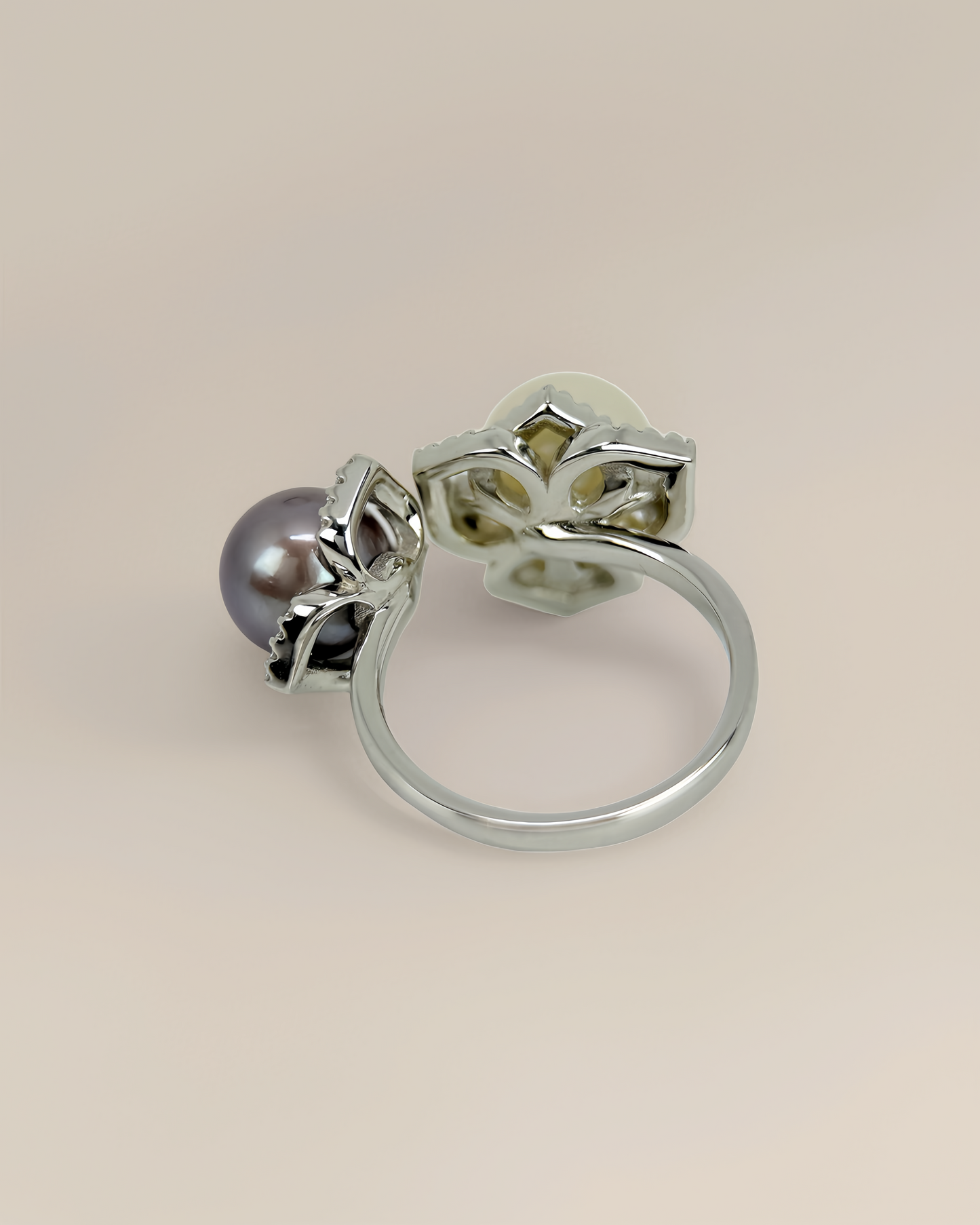 Eirene | Nature fresh water pearl ring