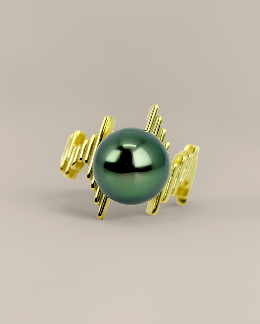 Aurelia | Heartbeat Tahitian pearl Ring