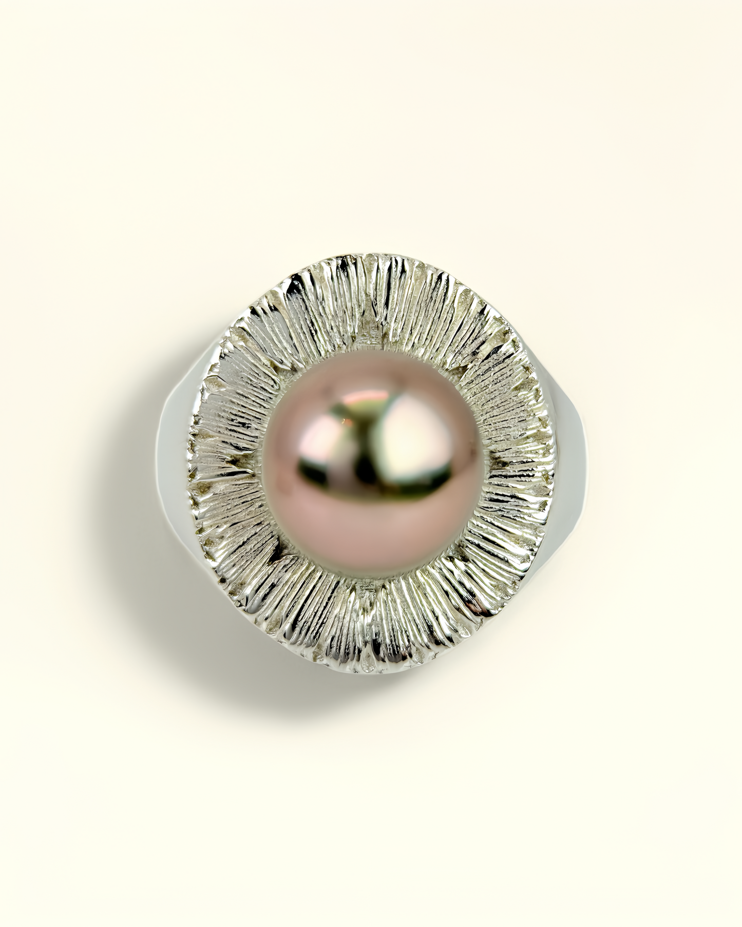 Psyche | Natural Tahitian pearl ring