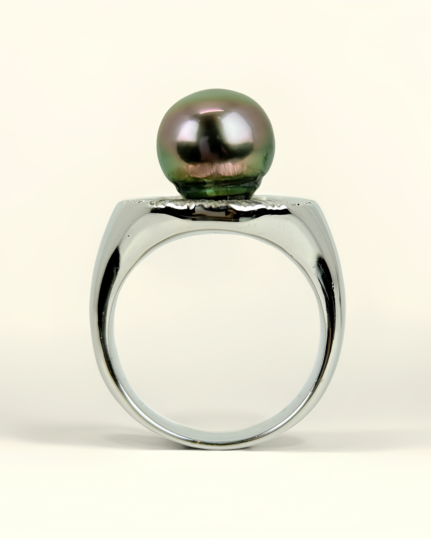Psyche | Natural Tahitian pearl ring