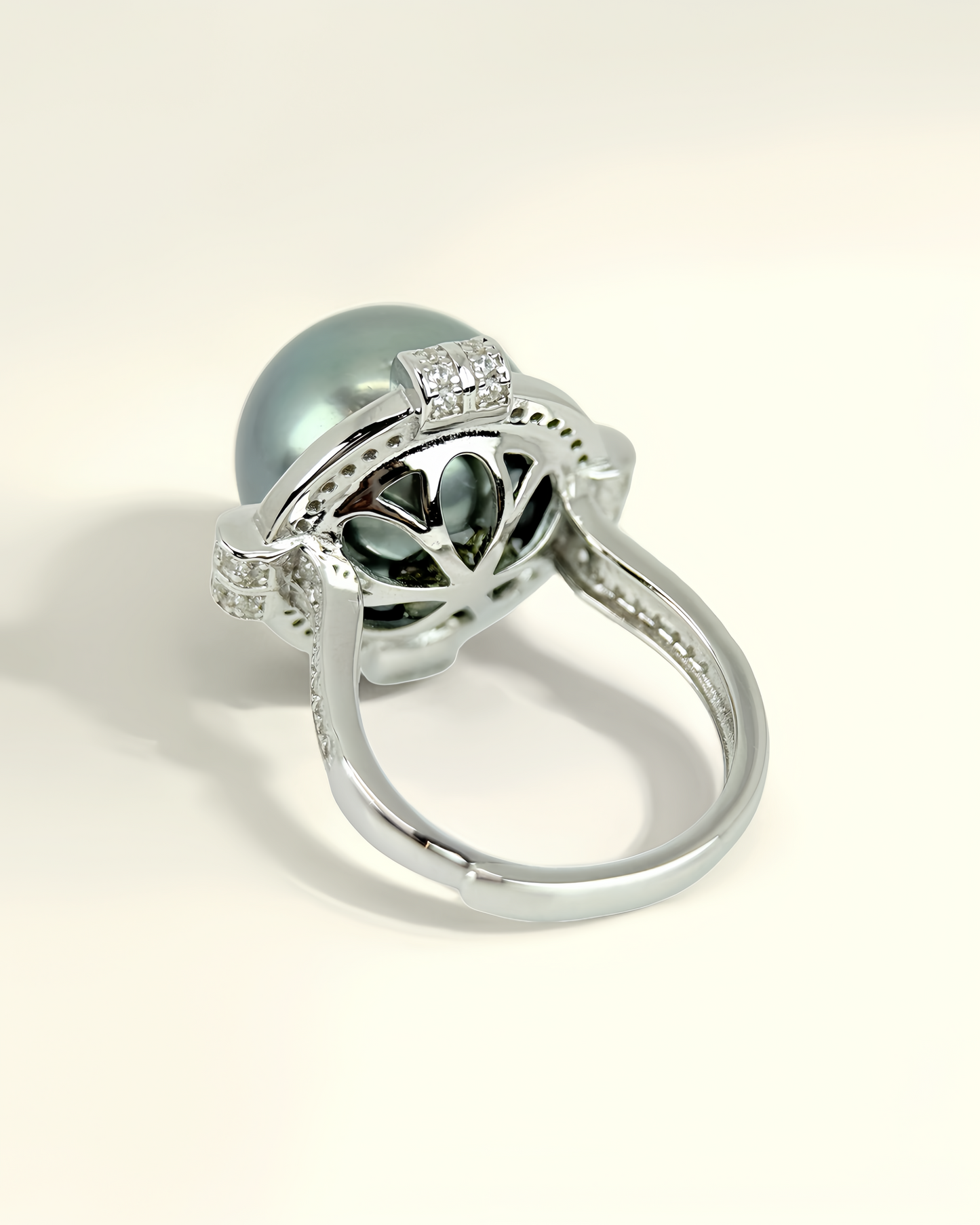 Selene | Natural Tahitian Pearl Ring