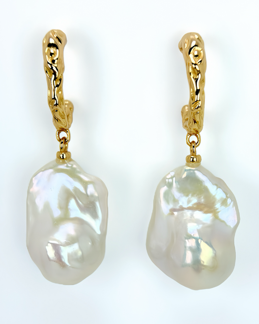 Skyline Glow | Baroque fresh water pearl Earrings