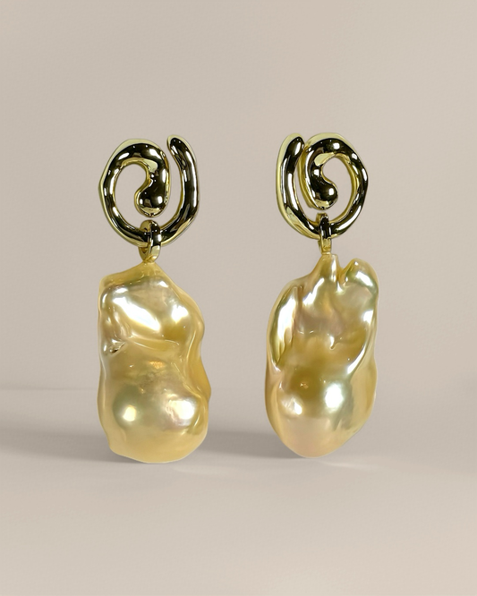Amaris | Sculptural Baroque Pearl Earrings